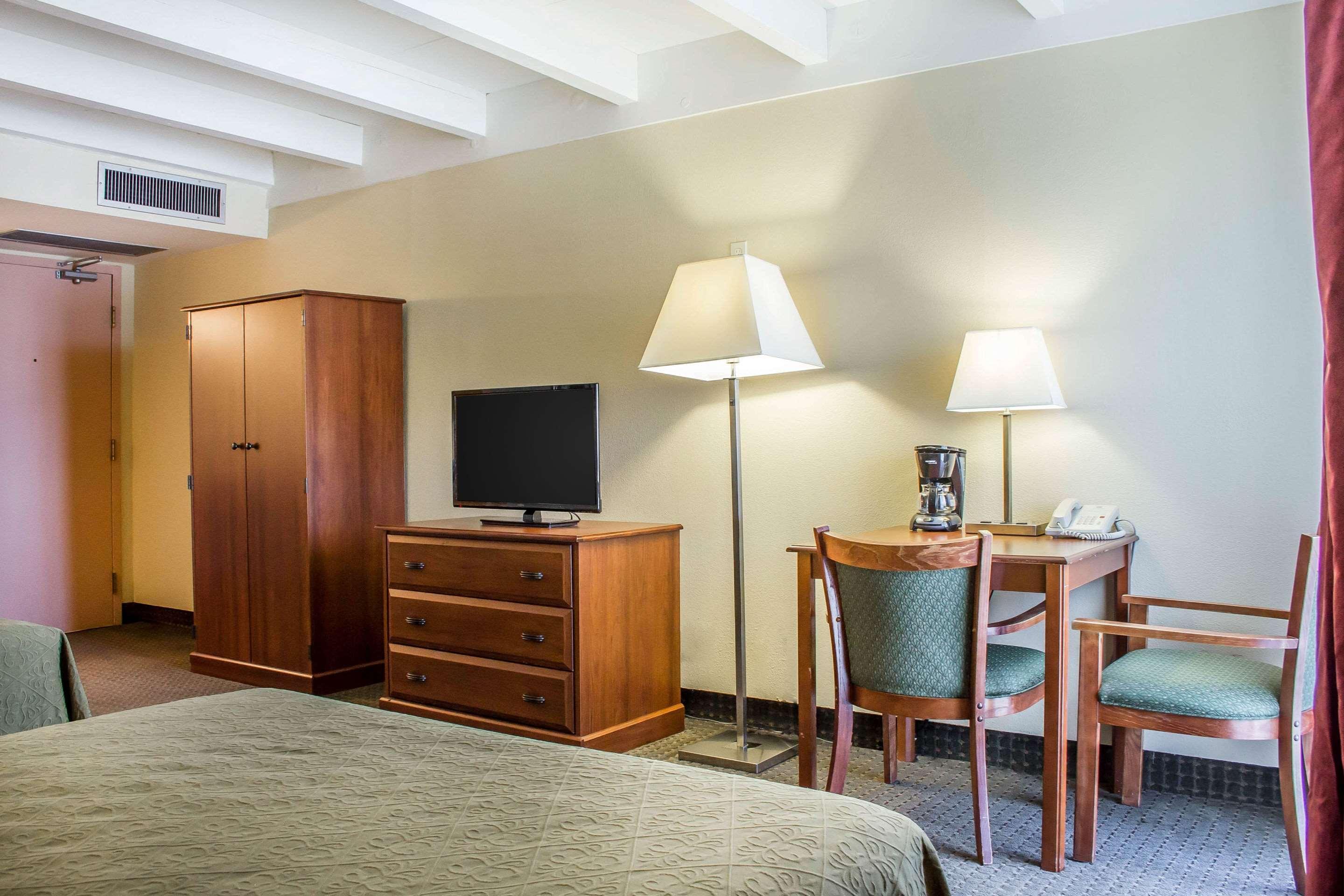 Aiden By Best Western Flagstaff Exterior photo
