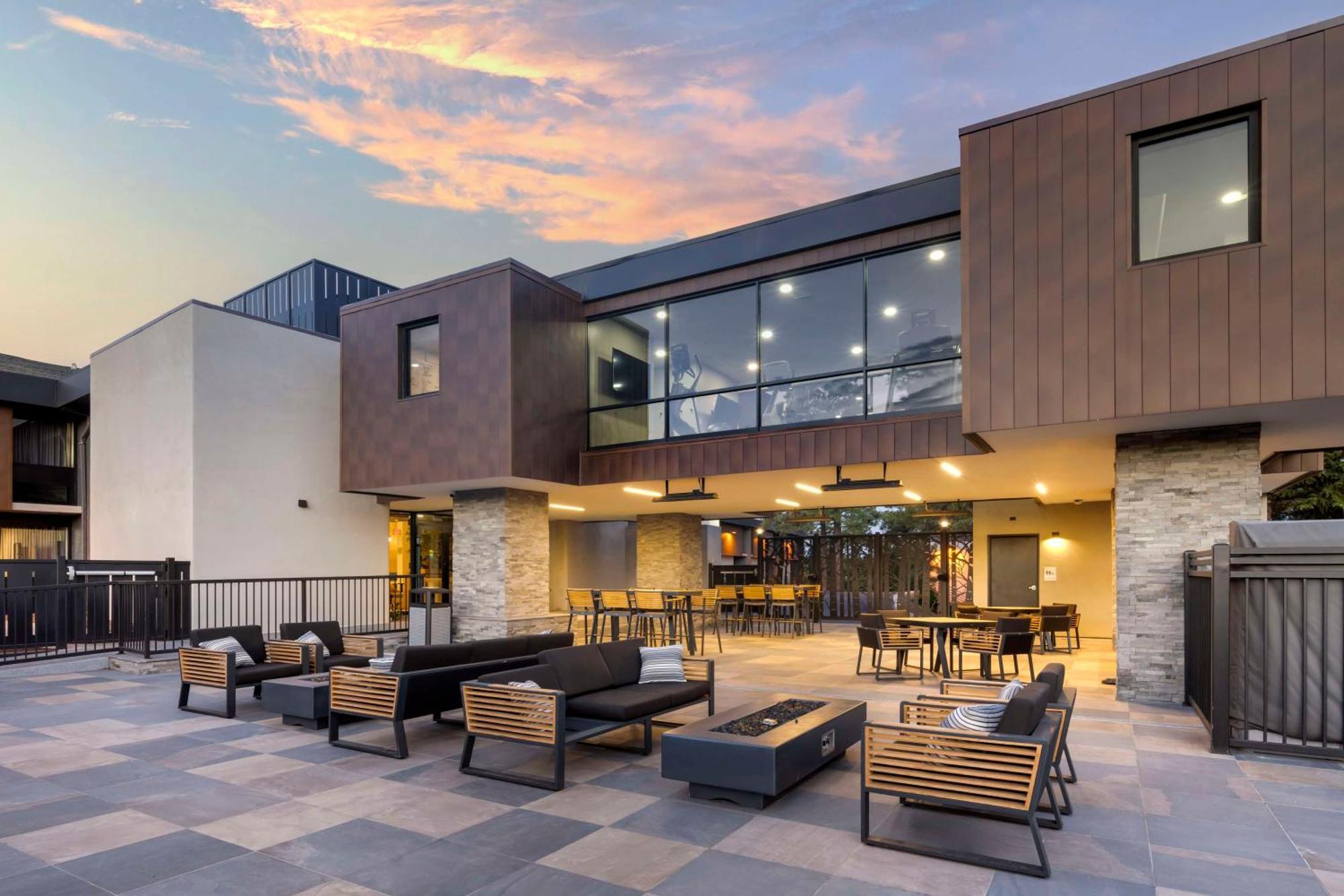 Aiden By Best Western Flagstaff Exterior photo